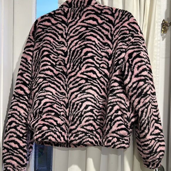 Fuzzy Pink Zebra Quarter Zip - Picture 4 of 5